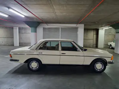 1985 Mercedes-Benz W123 200E (photo 9)