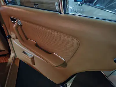 1985 Mercedes-Benz W123 200E (photo 20)