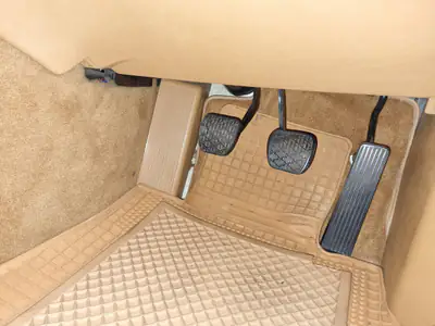 1985 Mercedes-Benz W123 200E (photo 18)